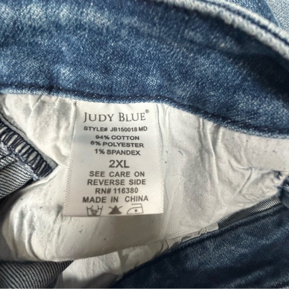 Judy Blue Jean Shorts Blue Distressed Cut-Offs - Picture 8 of 12